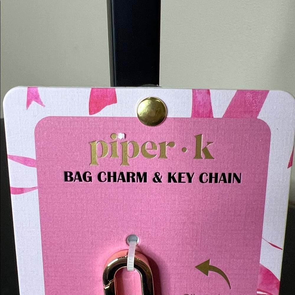 Piper K | Queen Of Hearts ♥️🃏 Zipper Pouch Bag Charm - Picture 2 of 9